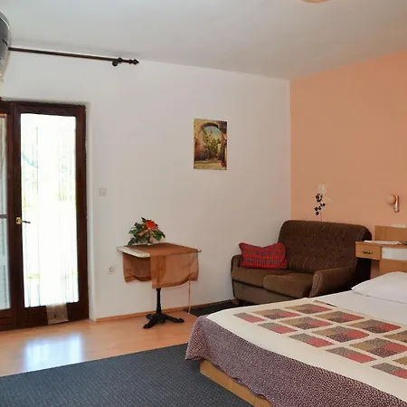 Apartments Ruza Supetarska Draga